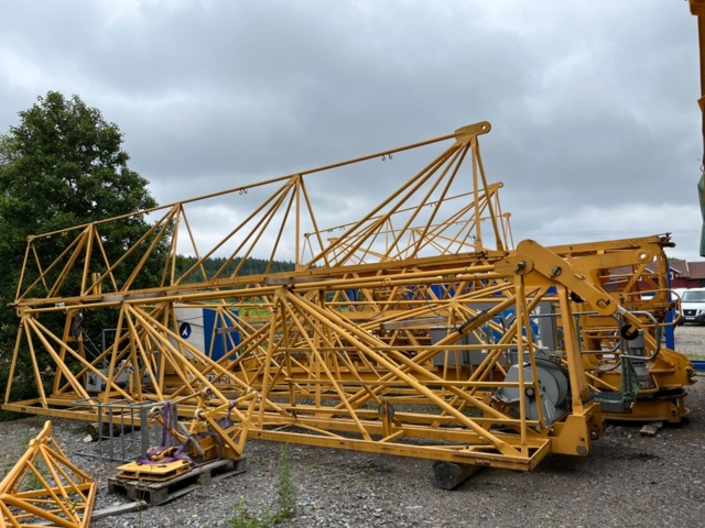 1235884-3 Tower crane, Potain MCT 88 -2008