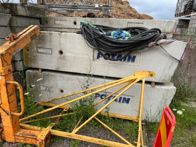 1235884-26 Tower crane, Potain MCT 88 -2008