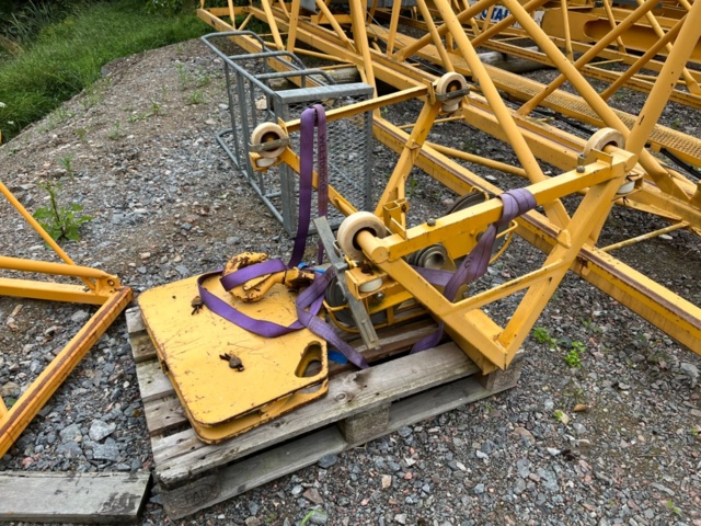 1235884-23 Tower crane, Potain MCT 88 -2008