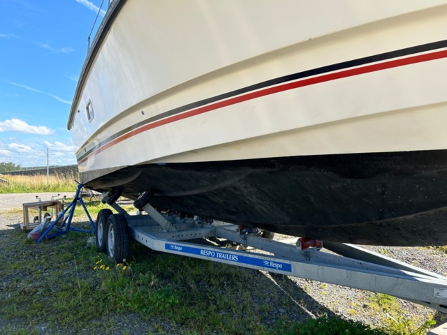 1144737-9 Fjord  725 SE, V8 270Hk