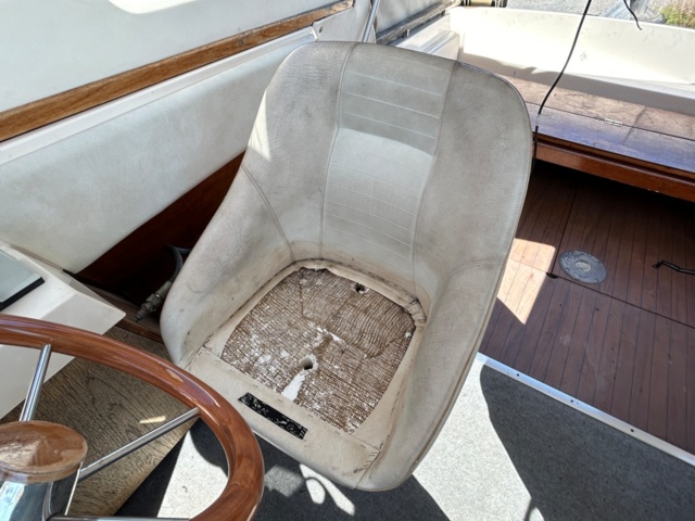 1144737-21 Fjord  725 SE, V8 270Hk