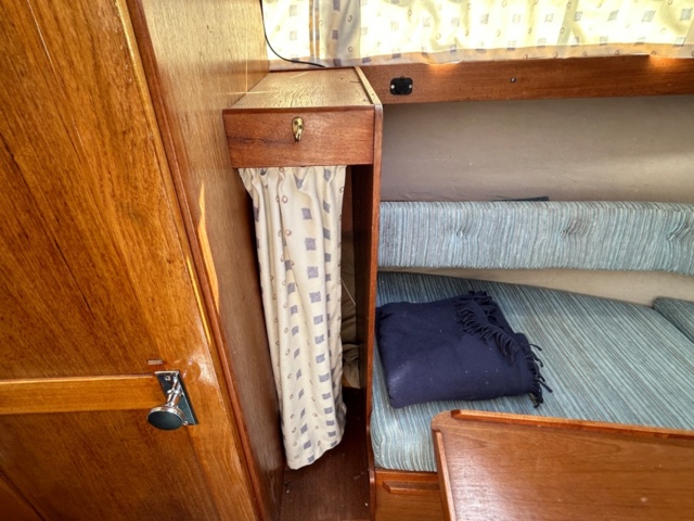 1144737-26 Fjord  725 SE, V8 270Hk