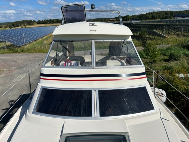 1144737-35 Fjord  725 SE, V8 270Hk