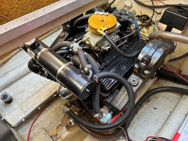 1144737-38 Fjord  725 SE, V8 270Hk