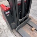 1219805-3 Intra ECL10 Electric Stacker