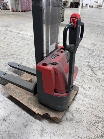 1219805-8 Intra ECL10 Electric Stacker