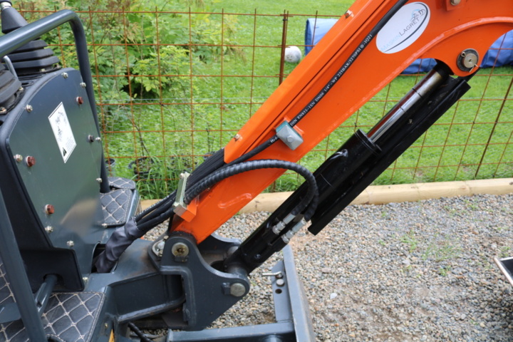 1211234-8 Mini excavator Shanding SD13D -2022