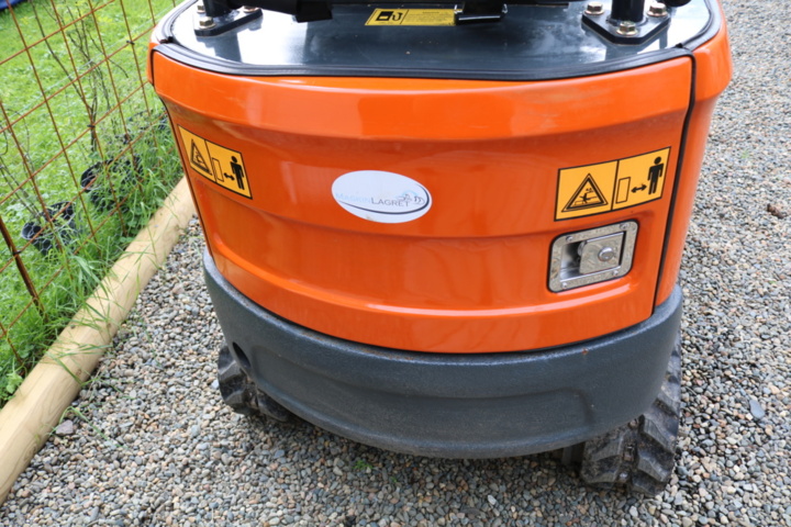 1211234-20 Mini excavator Shanding SD13D -2022