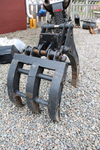 1211234-46 Mini excavator Shanding SD13D -2022