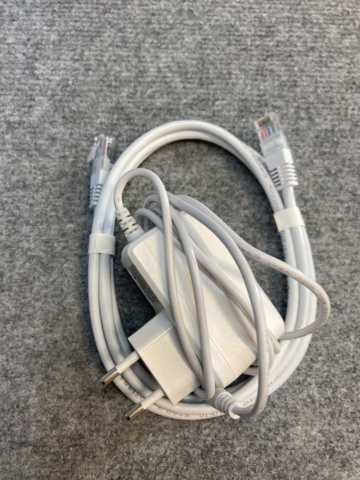 1200585-6 5G Router with accessories - ZTE MC888 Pro