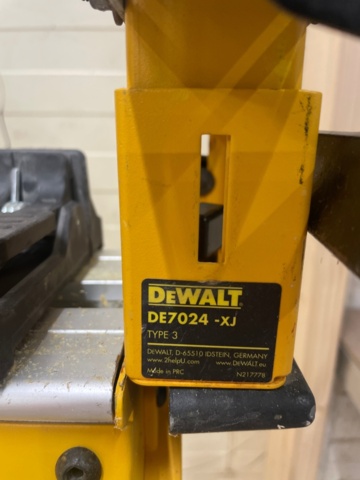 1224170-4 Cut & miter saw DeWalt DWS 774 with stand