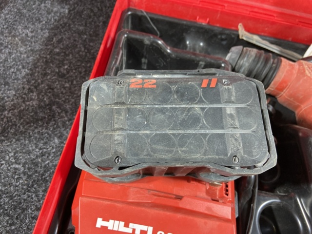 1178373-6 Hammer drill - Hilti TE 30-22