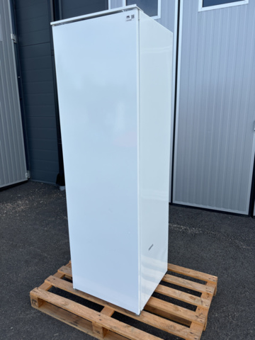 1137532-3 SMEG Frys Integrerat Universell Vit S8F174NE