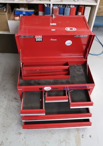 Tool box - PS Auction - We value the future - Largest in net auctions