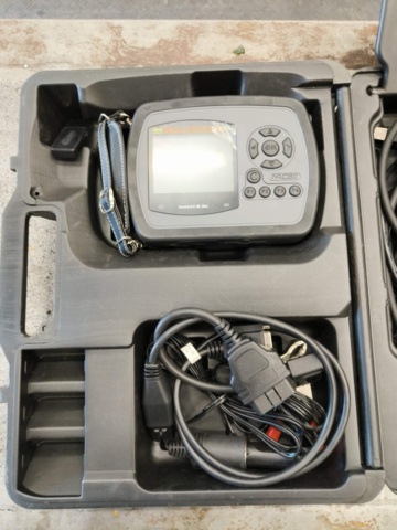 1130168-2 Diagnosutrustning Royal Enfield