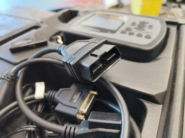 1130168-9 Diagnosutrustning Royal Enfield