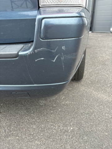 1234633-35 Volvo V70 -2005