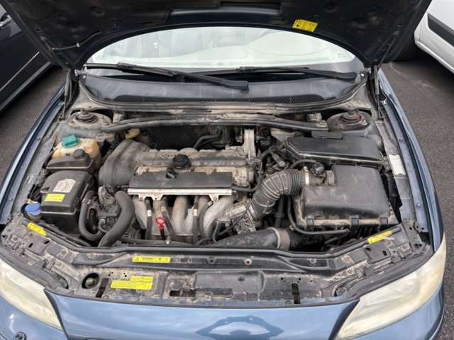 1234633-23 Volvo V70 -2005