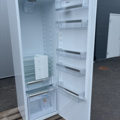 1137533-6 SMEG Integrated Refrigerator Universal White S8L1743E
