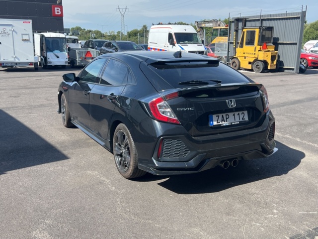 1205480-7 Honda Civic 5-door -2017