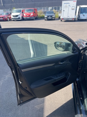 1205480-23 Honda Civic 5-door -2017