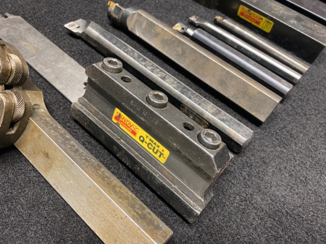 1233617-5 Lathe tool 25x25 socket