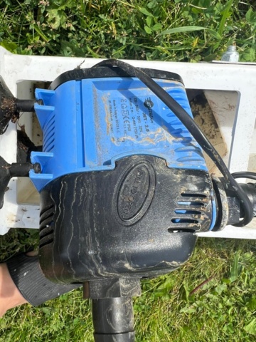 1236296-6 Plant wall with LED lighting - ZipGrow 8-Tower Farm Wall