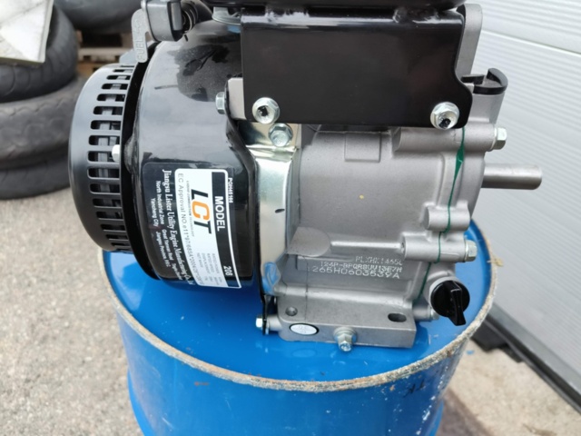 1130214-5 New Petrol engine CMXX 208cc