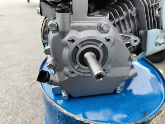 1130214-11 New Petrol engine CMXX 208cc