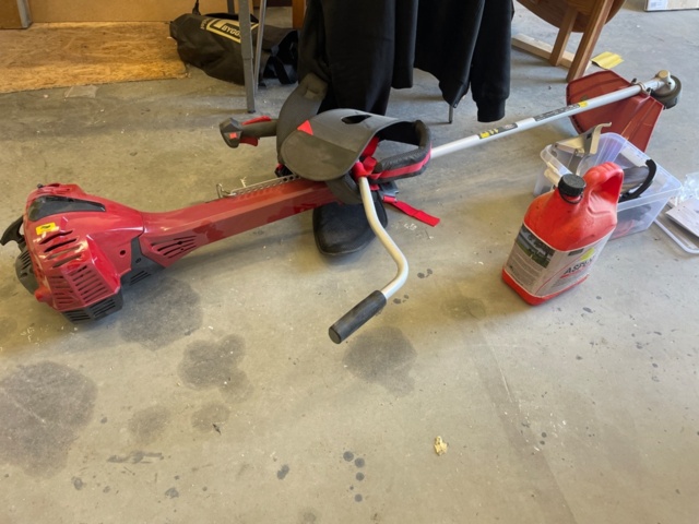 Clearing saw Meec with trimmer head and clearing blade - PS Auction ...