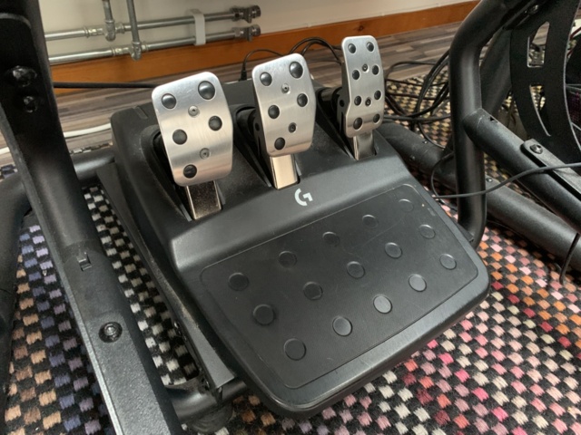 1237326-7 Car simulator/Game rig for car games incl. Acer Predator gaming computer (X-Box/PC)