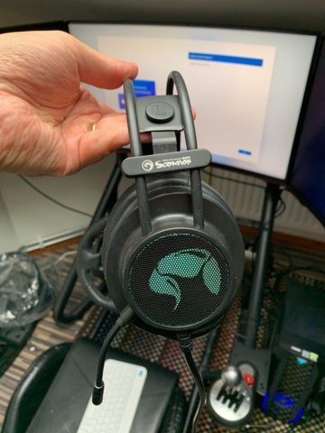 1237326-10 Car simulator/Game rig for car games incl. Acer Predator gaming computer (X-Box/PC)