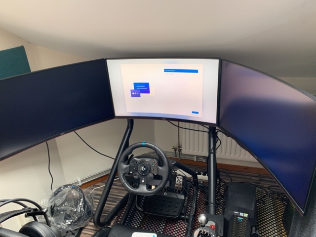 1237326-11 Car simulator/Game rig for car games incl. Acer Predator gaming computer (X-Box/PC)