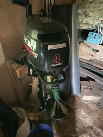 1196788-3 Suzuki 4 stroke boat engine