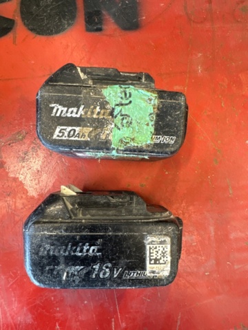 1239065-1 2 stycken Makita 18 V batteri  (31)