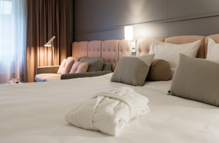 1233718-10 Två övernattningar, middag och spa på Radisson Blu Scandinavia för två personer