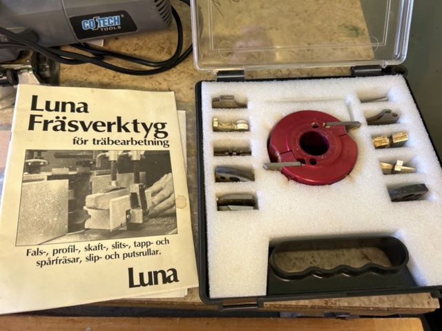 1237344-1 Universal cutter head cuts Luna