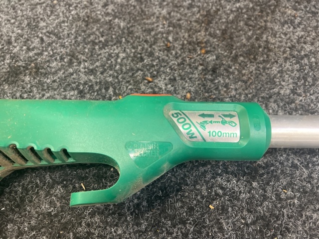 1240835-6 Trimmer Black & Decker GL680 500W