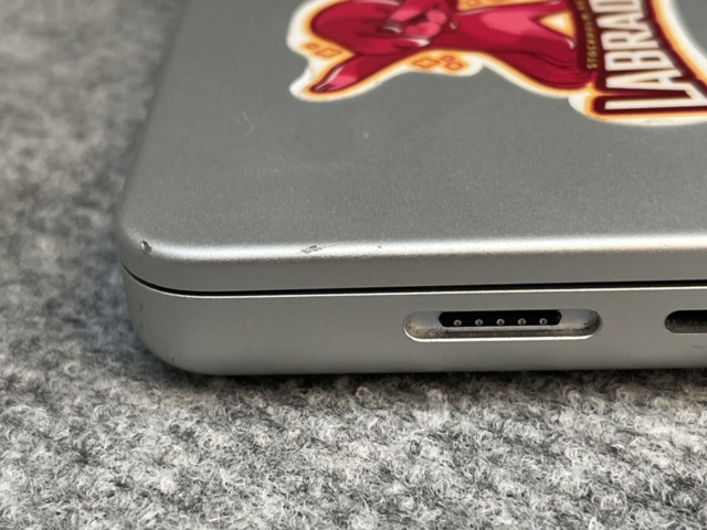 1239823-8 MacBook Pro 16-inch (2021) with Apple M1 Max