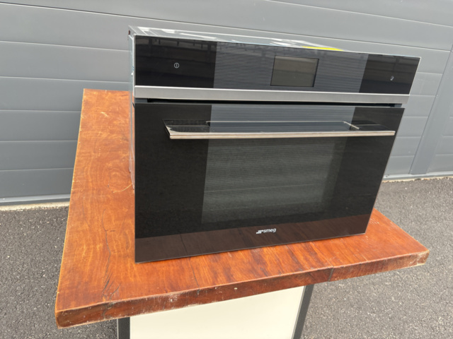 1134463-4 SMEG Combined microwave oven Linea Black SF4104WMCN