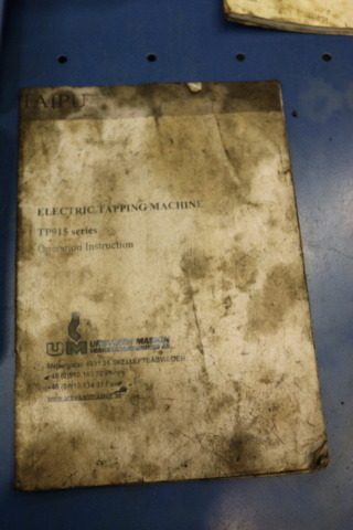 1236061-13 Work table with threading machine & bench drilling machine