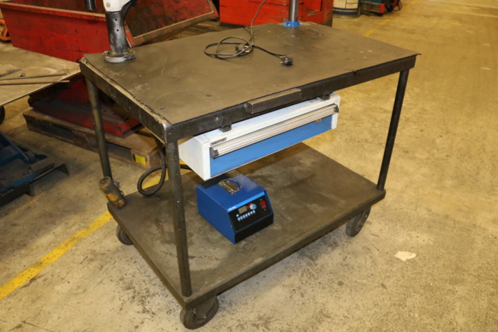 1236061-23 Work table with threading machine & bench drilling machine