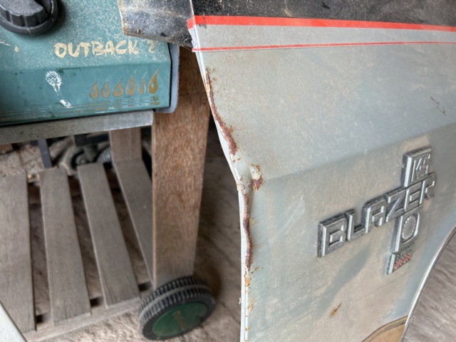 1237354-4 Front fenders Chevrolet K5 Blazer