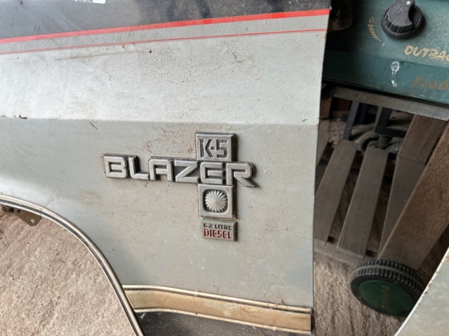 1237354-6 Front fenders Chevrolet K5 Blazer