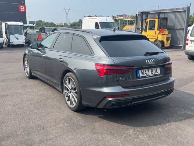 1205476-8 Audi A6 Avant -2020