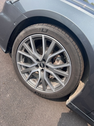 1205476-10 Audi A6 Avant -2020