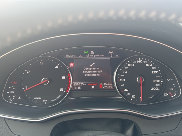 1205476-27 Audi A6 Avant -2020