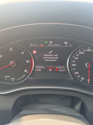 1205476-28 Audi A6 Avant -2020