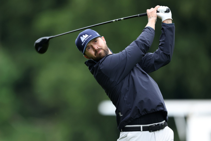 1233720-1 Golf experience at Hills Golf & Sports Club with professional player Rikard Karlberg