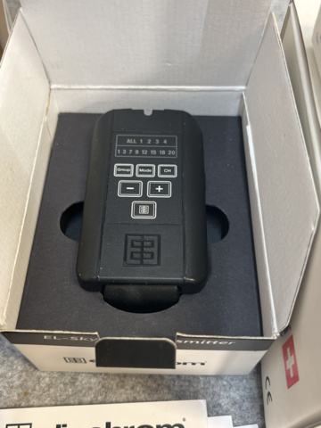 1239833-15 Package with Nikon D300s Camera, 2 lenses and accessories